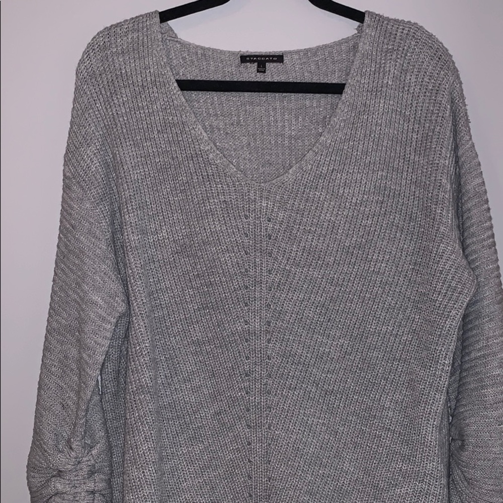 Oversized sweater! - Picture 4 of 4
